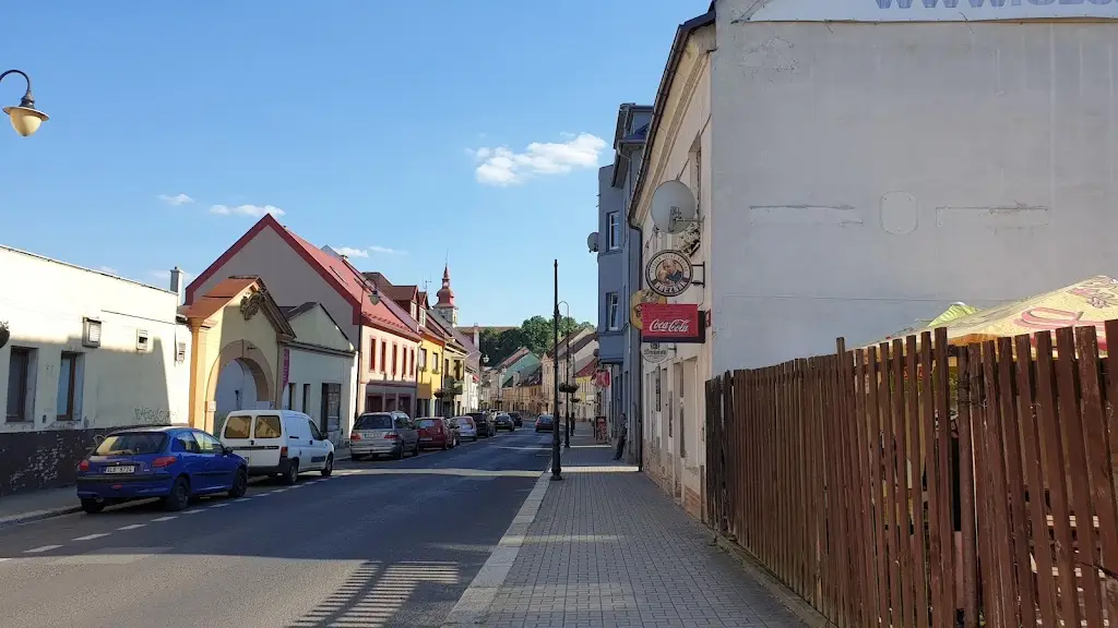 Sultán Kebab Mimoň ristorante a Mimoň