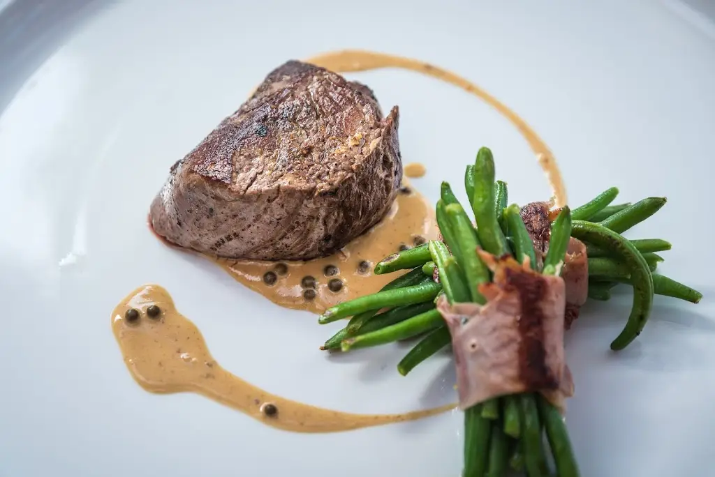 Sklářská restaurace Huť_Nový Bor_slider_image_3