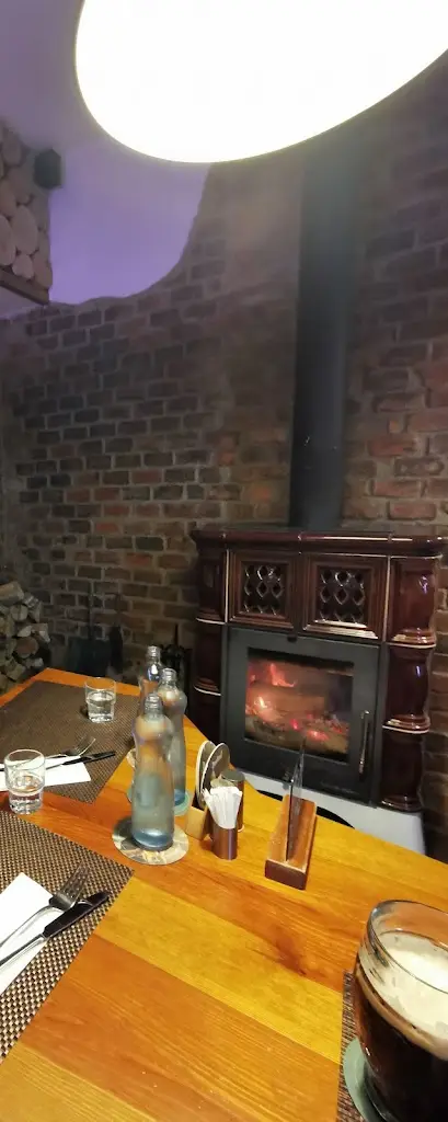 jeppec712_La Piccolina - restaurace a pizzerie_Nový Bor_review