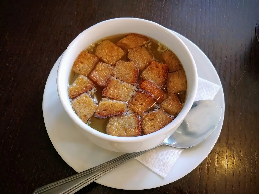 Adam Kaczmarek_RESTAURACE DĚLŇÁK_Nové Město pod Smrkem_review