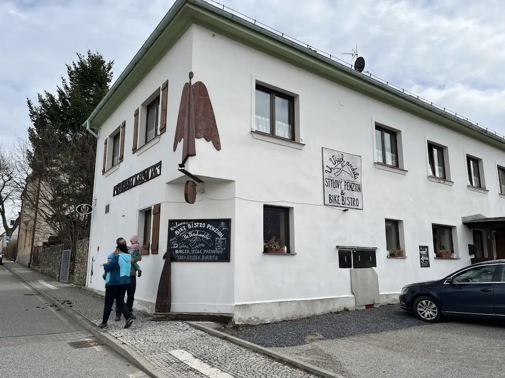 Bike Bistro U všech andělů_Nové Město pod Smrkem_slider_image_3