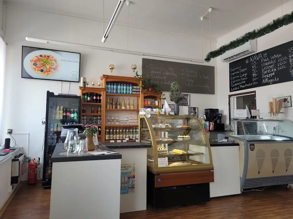 Královské Bistro restaurant in Nové Město pod Smrkem