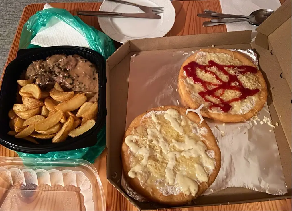 HAN ZHANG_Krmelec u Tomyho_Horní Planá_review