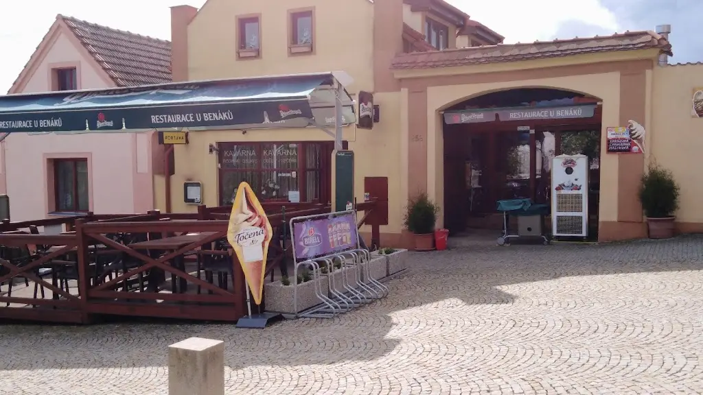 U Benáků_Mníšek_slider_image_3