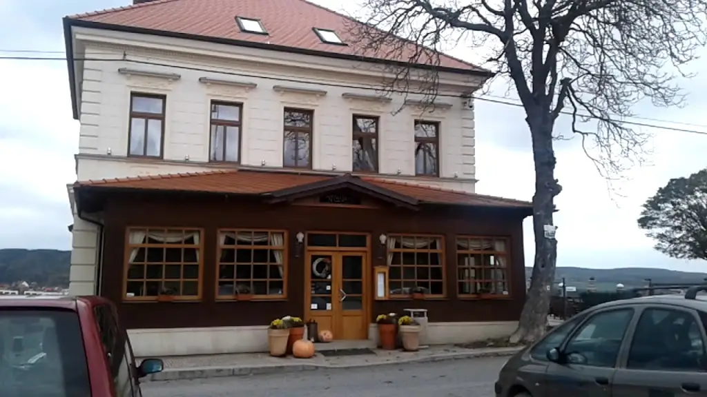 Marjána - Restaurace a Pension_Mníšek_slider_image_2