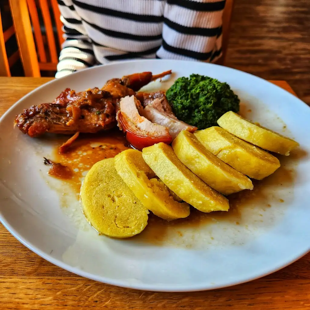 David Kraus_Restaurace Sokolovna_Mníšek_review