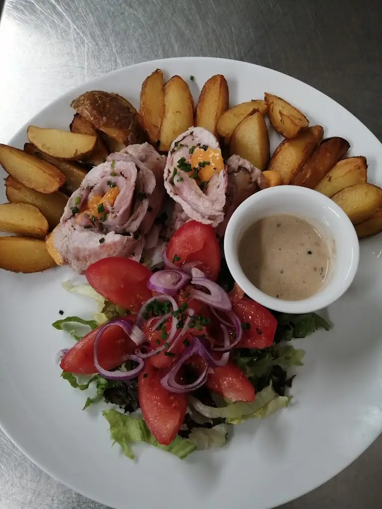 Restaurace Sokolovna_Mníšek_slider_image_2