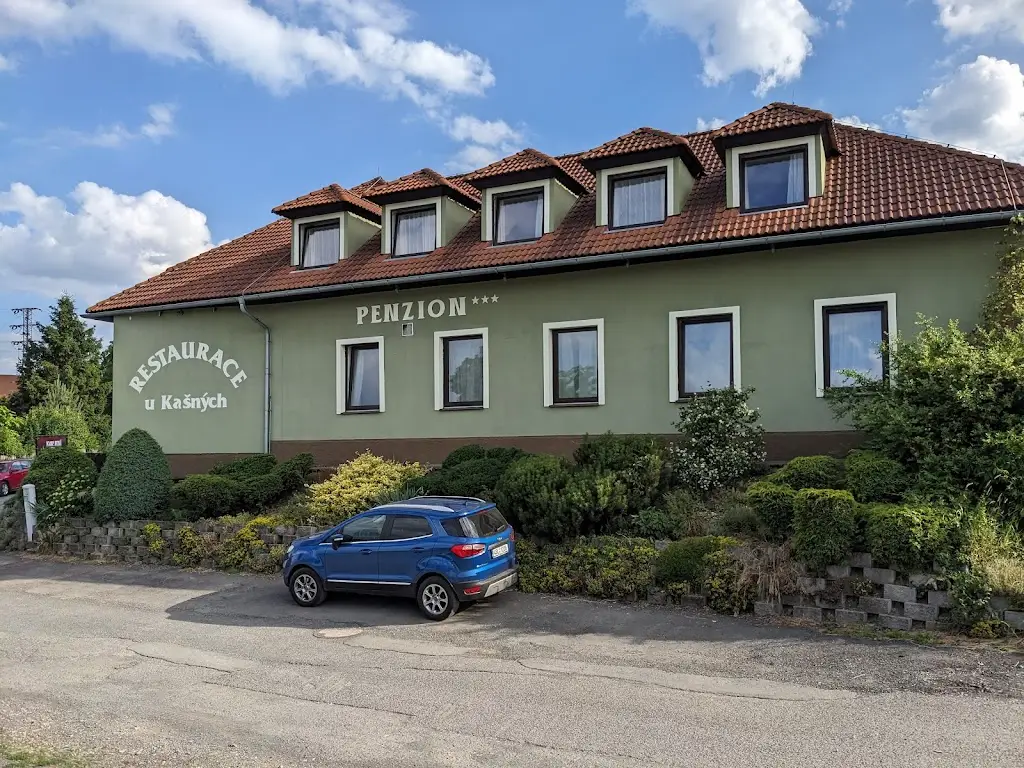 Penzion a Restaurace u Kašných ristorante a Mníšek