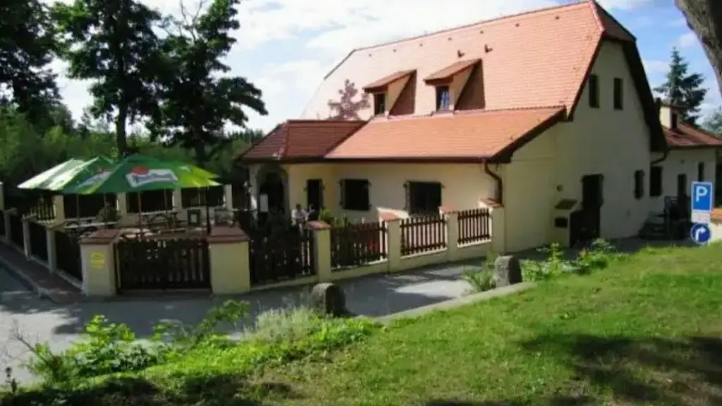 Penzion a Restaurace Malá Svatá Hora_Mníšek_slider_image_3