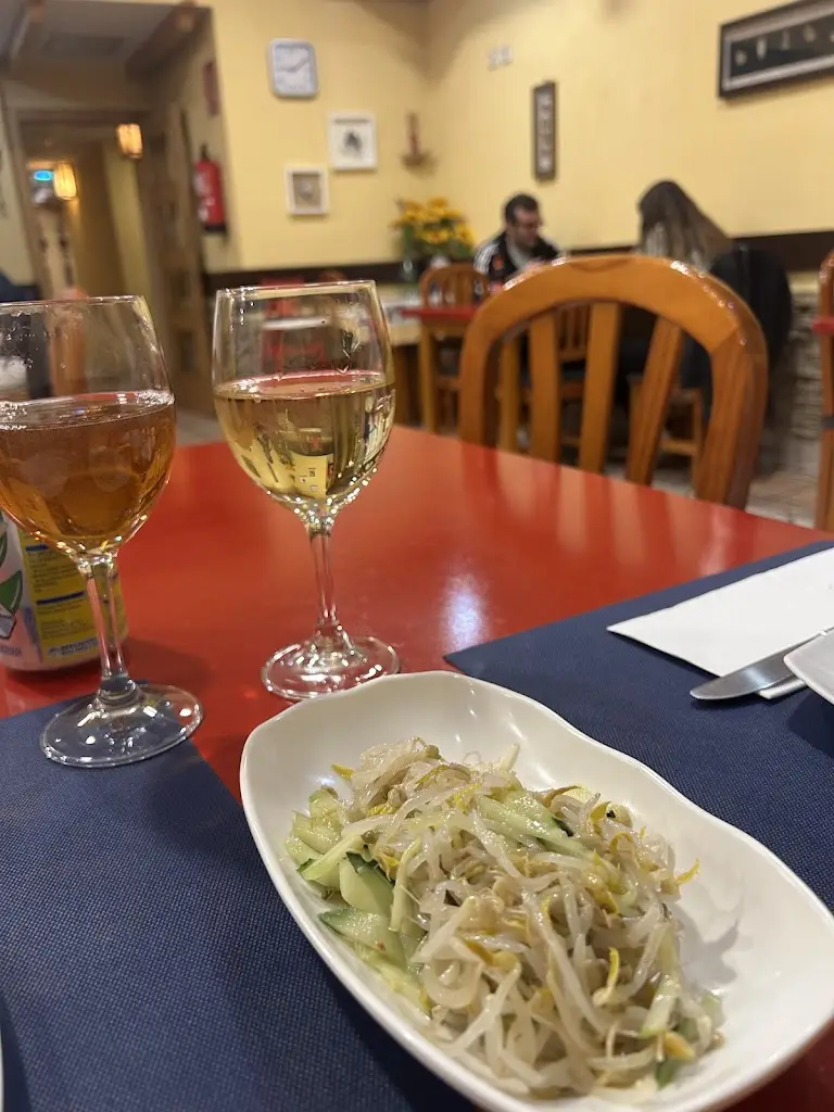 Leonardo G._Gangnam Restaurant_Bernartice_review