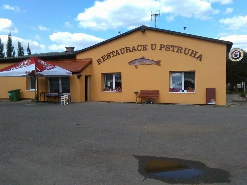 U pstruha_Ohrazenice_slider_image_1