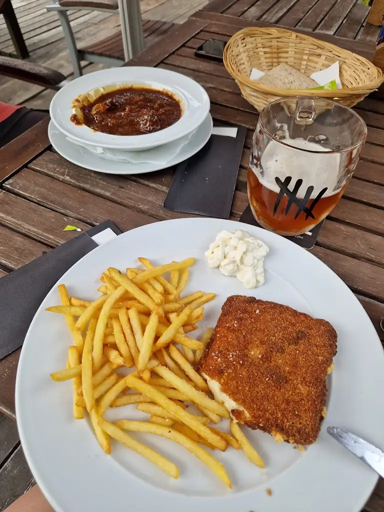 Nikol_Turnov_Ohrazenice_recensione