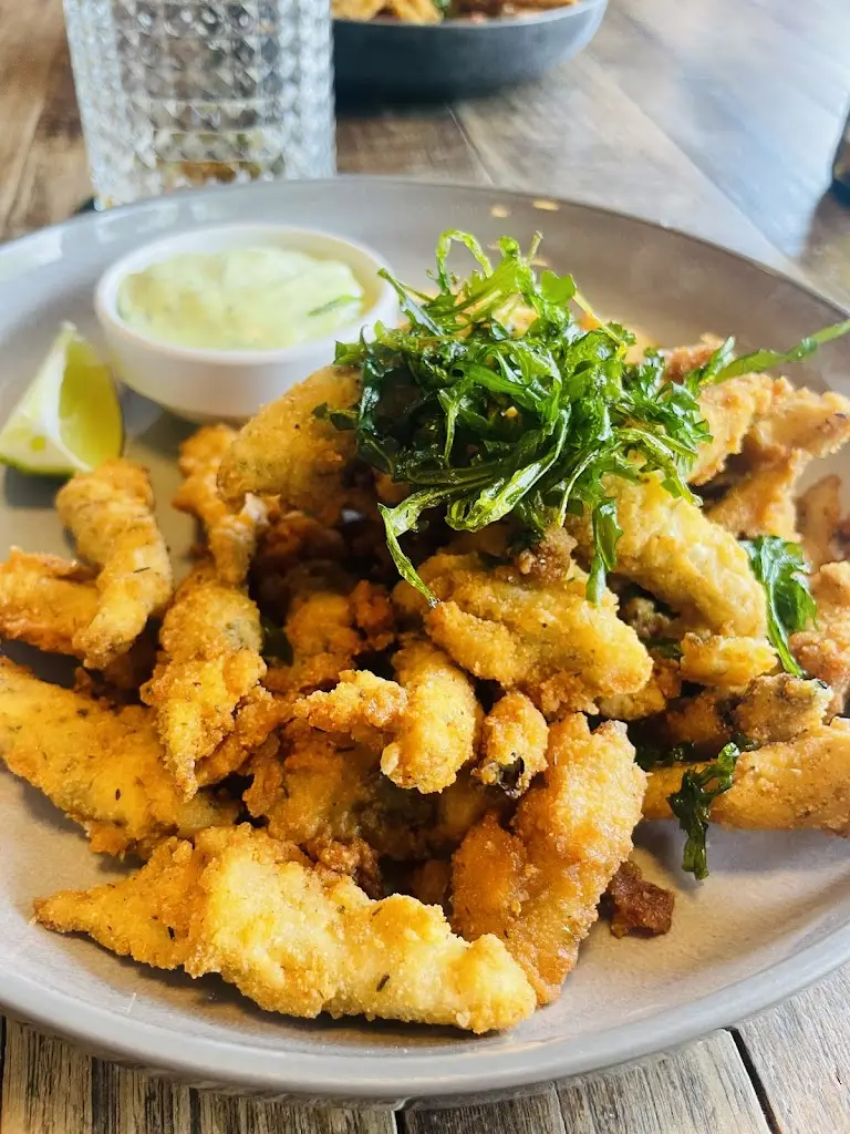 Miriam Oravcova_Galerie Café park restaurant_Ohrazenice_review