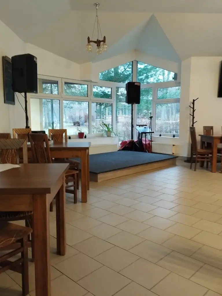 Monika Grosserova_Lázeňská restaurace_Osečná_review