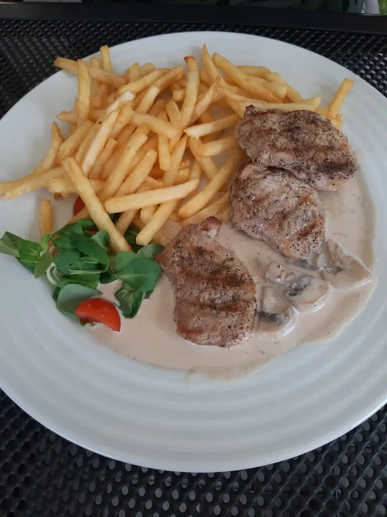 Rob B (Rob B)_Restaurant penzion Sen_Horní Planá_review