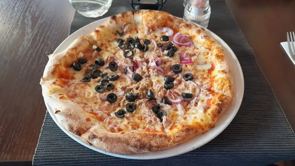 T. M._RESTAURACE ADRIA | Semily_Okres Semily_review