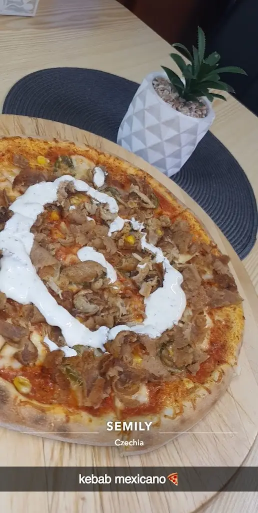 Menu_Istanbul Kebab Semily_Okres Semily_immagine_5