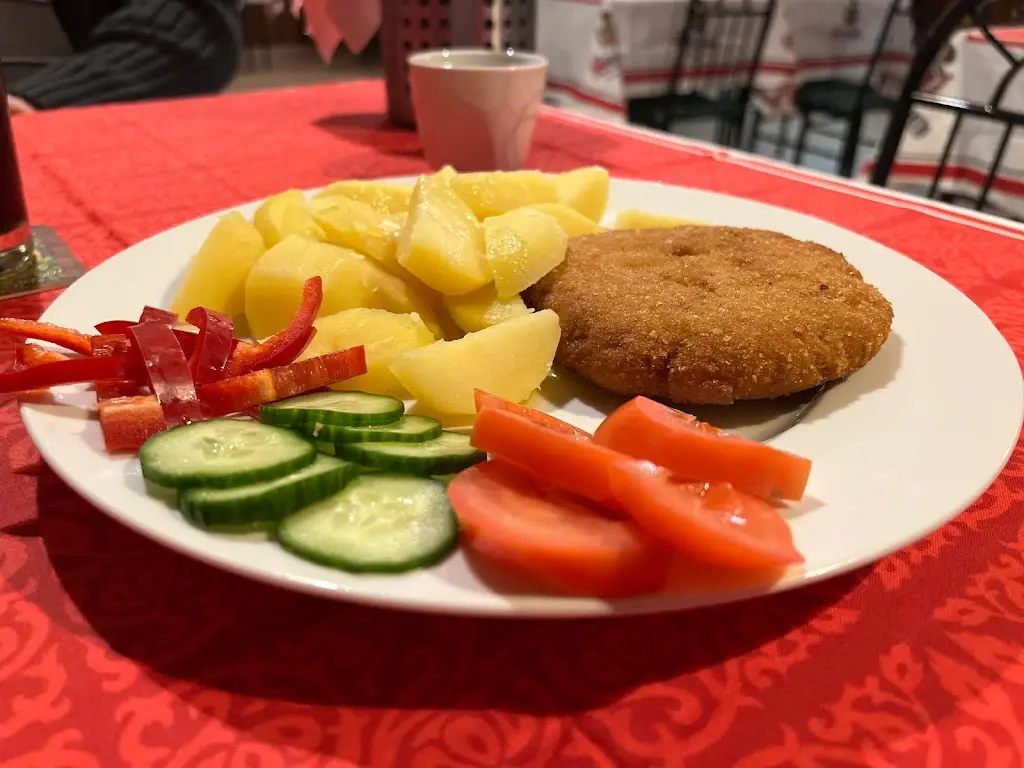 Restaurace Nová Ves nad Popelkou_Okres Semily_slider_image_2