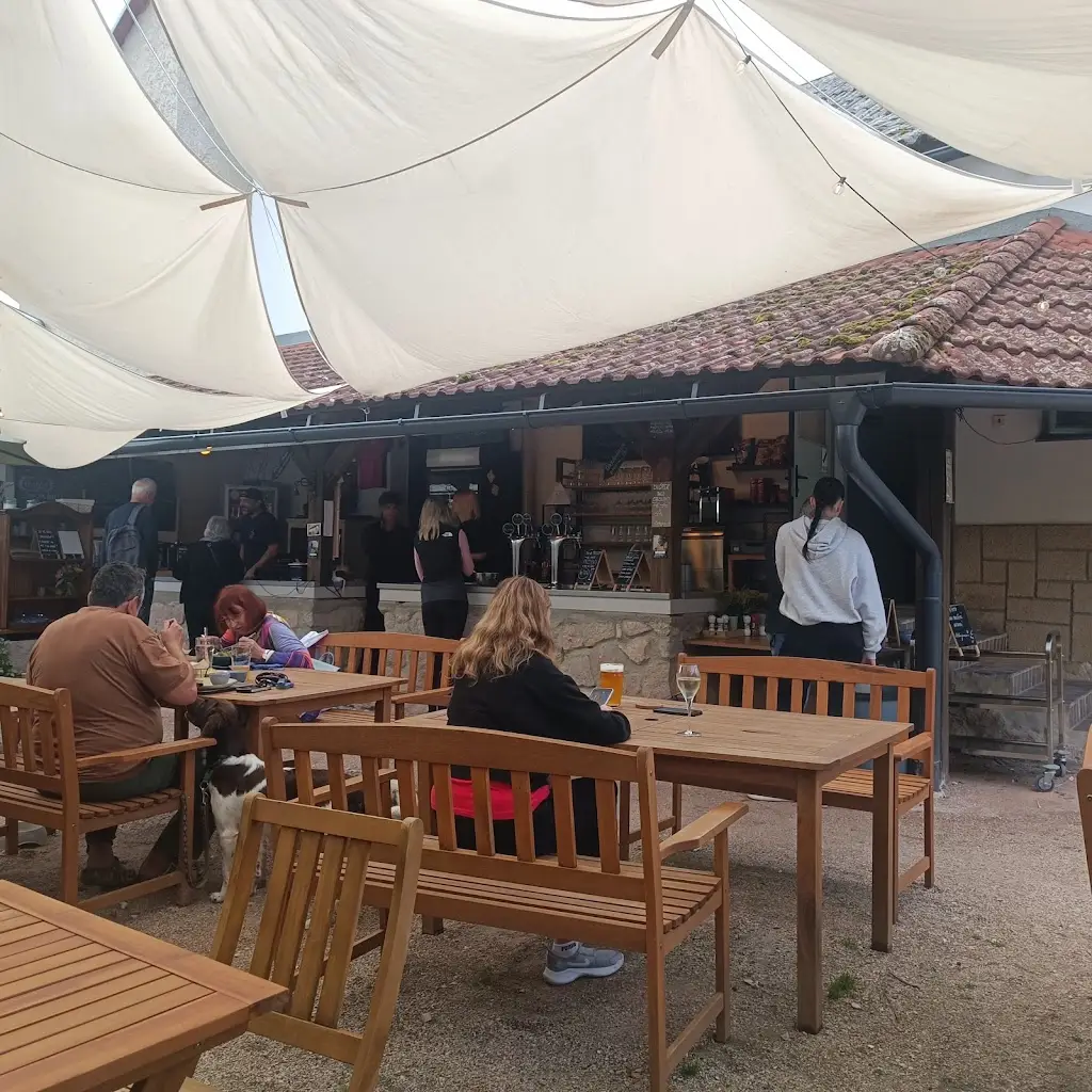 Dvorek na Týně_Rovensko pod Troskami_slider_image_3