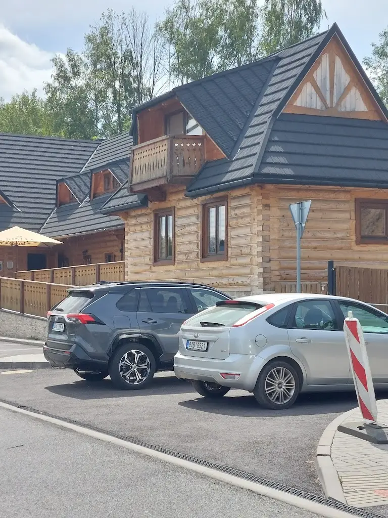 Jiří Kopelent_Koliba pod Ještědem_Stráž nad Nisou_review