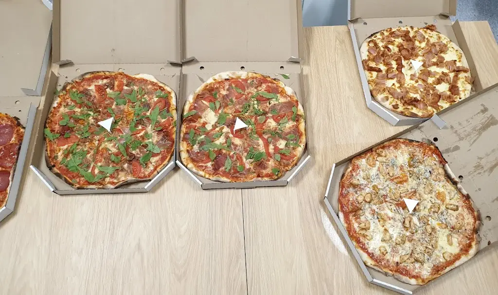 Restaurace sportovní chata restaurant in Smržovka