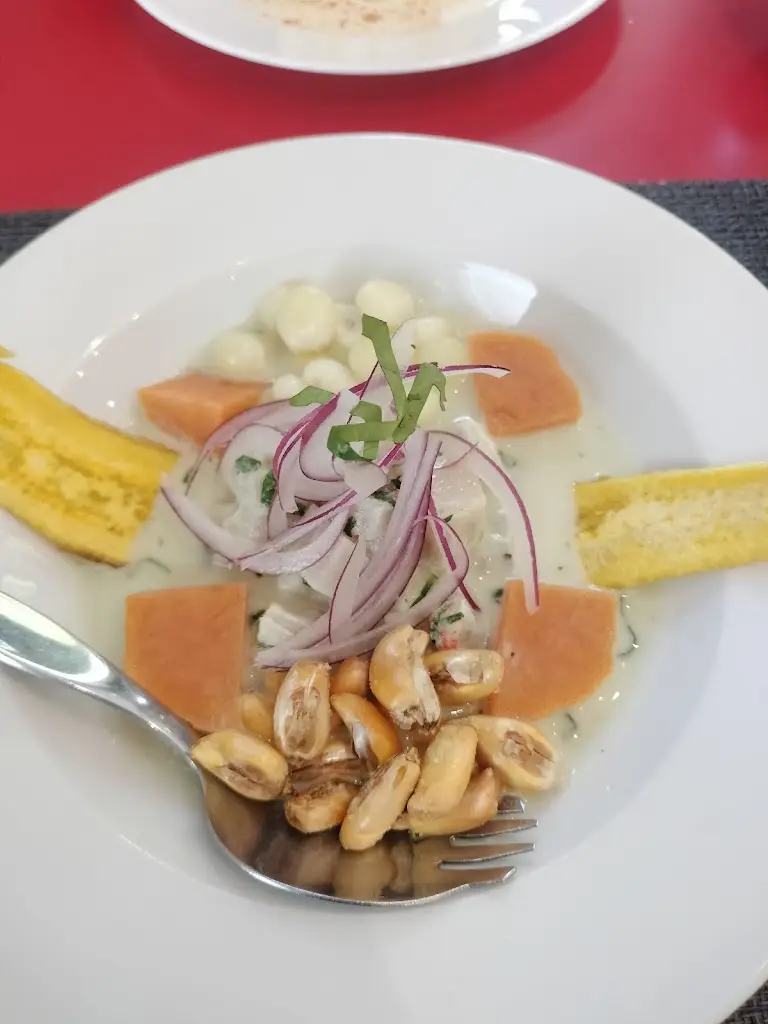 Mila LC_Paradero Perú_Bernartice_review