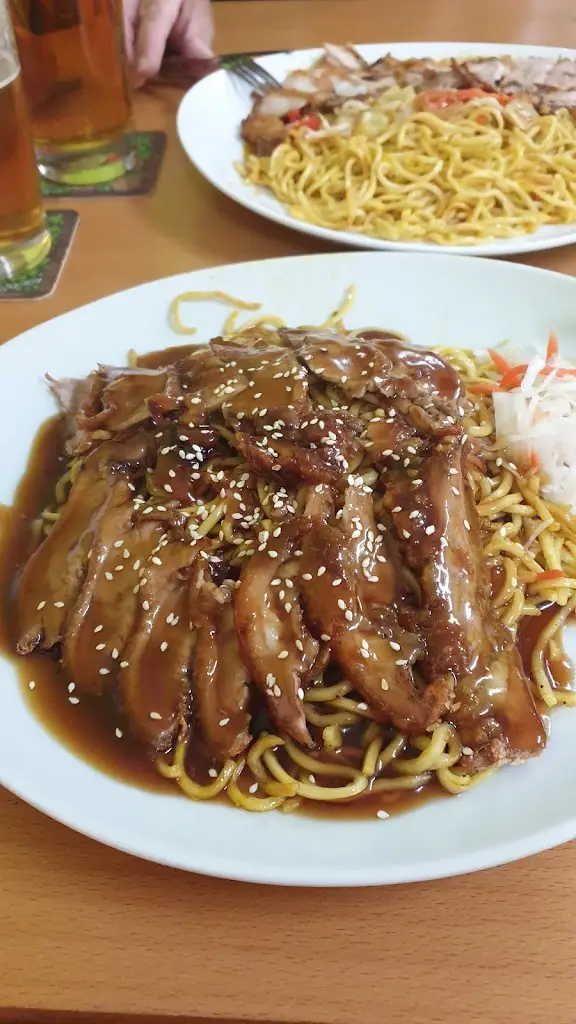 Vietnamská Restaurace_Stráž pod Ralskem_slider_image_2