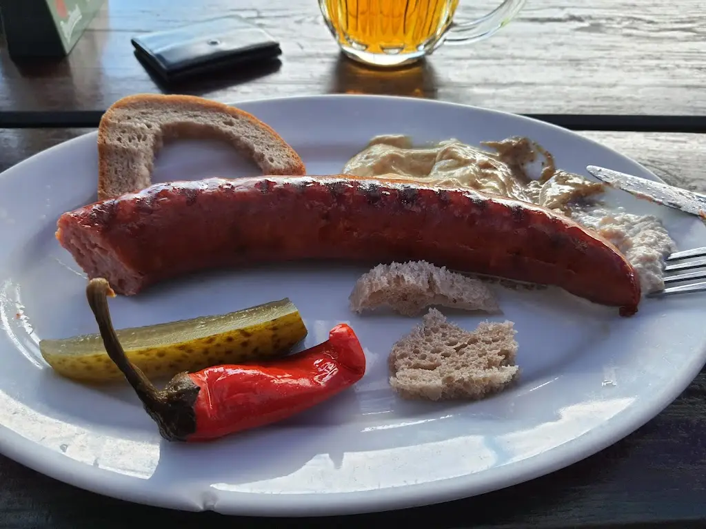 David Solver_Restaurace U hřiště_Stráž pod Ralskem_recensione