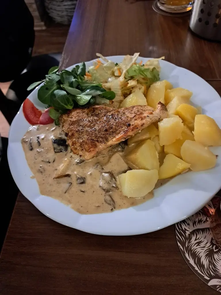 Restaurace U Medvěda_Vysoké nad Jizerou_slider_image_3