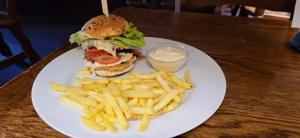 Restaurace Crazy_Vysoké nad Jizerou_slider_image_2