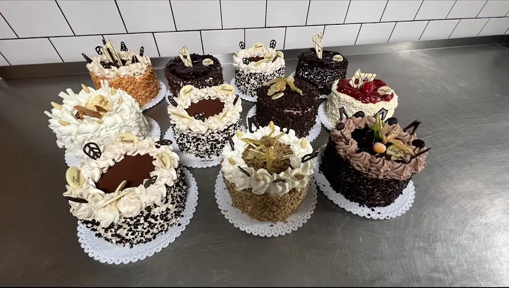 Ledo – Cukrárna – Kavárna – Pizzerie_Tanvald_slider_image_2