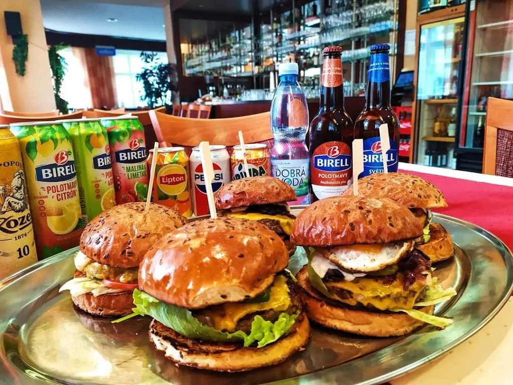 Hotel Grand_Tanvald_slider_image_3