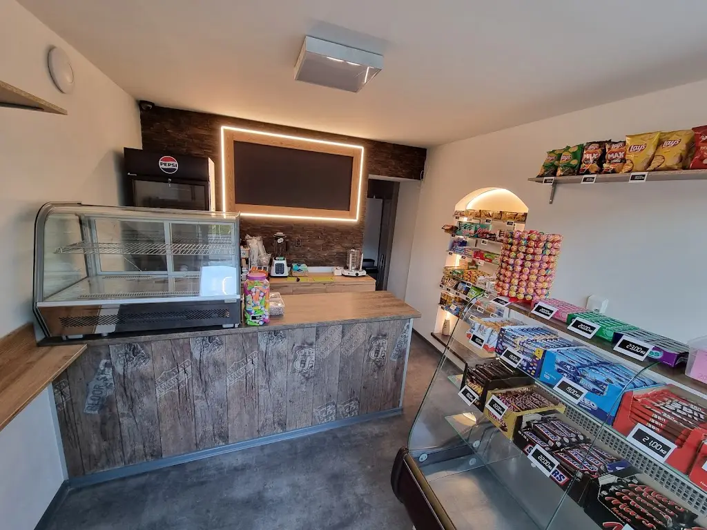 Bistro Dobré ráno restaurant in Tanvald