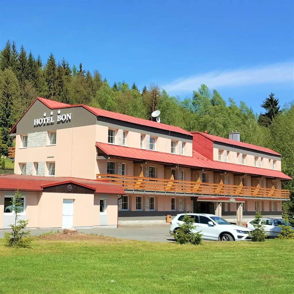 Hotel Bon restaurant in Tanvald
