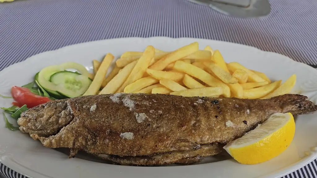 Občerstvení U Rybníka_Bartošovice_slider_image_2