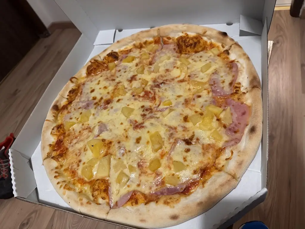 Aviad Cohen_Pizza Padre Železný Brod_Železný Brod_review