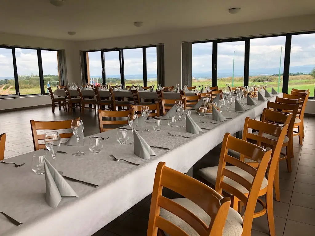 Restaurace a sportoviště Bílov_Bílovec_slider_image_1