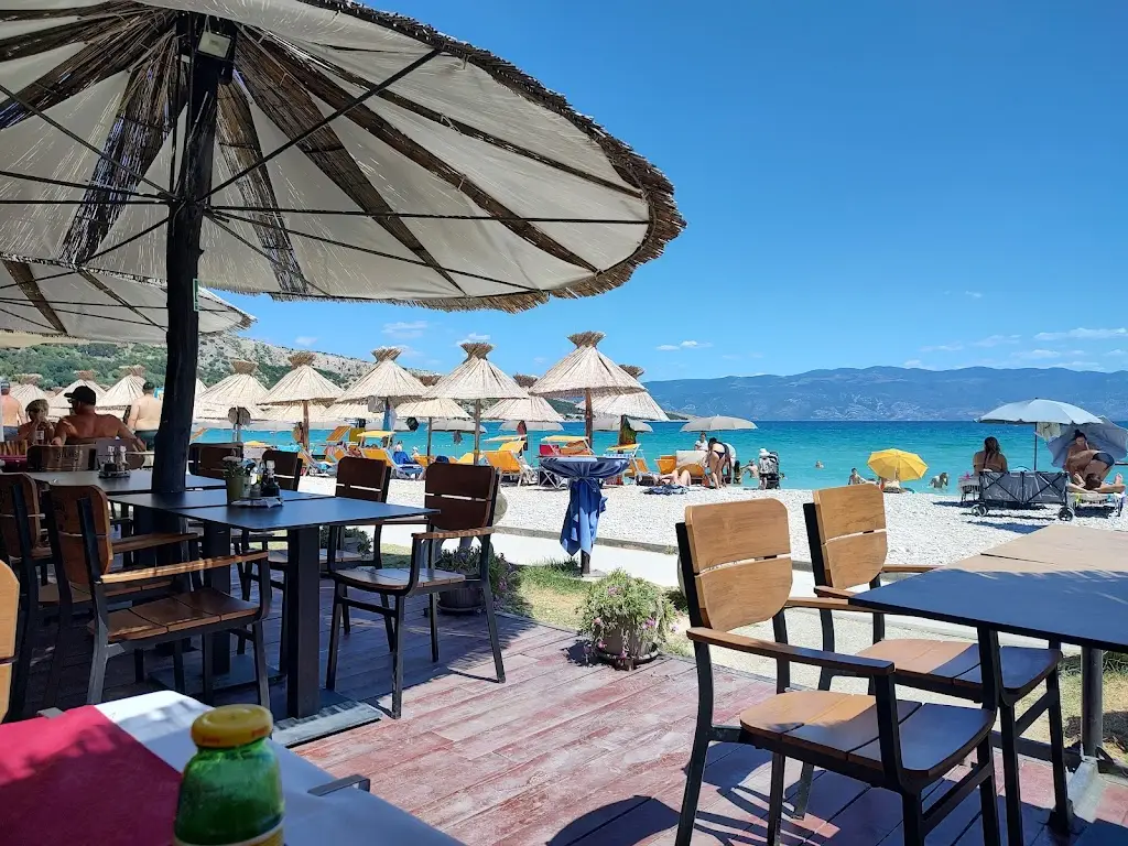 Tropica restaurant in Baška