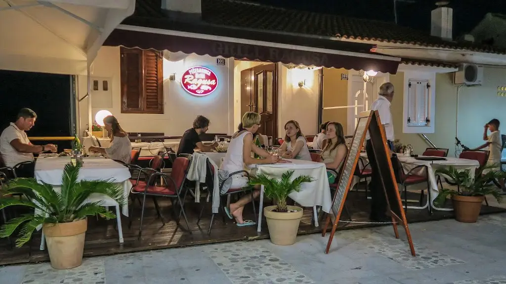 Ragusa ristorante a Baška