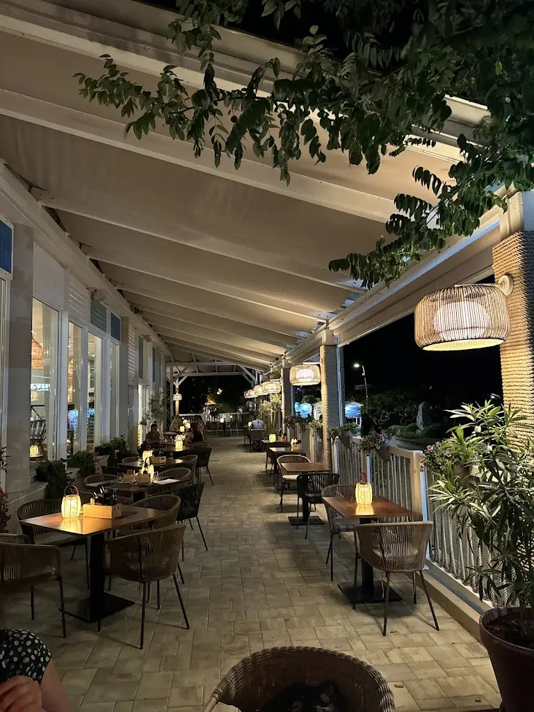 Oliva restaurant in Baška