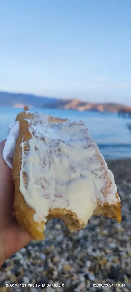 Ordinacija Barbalić_Fast food Pacica_Baška_review