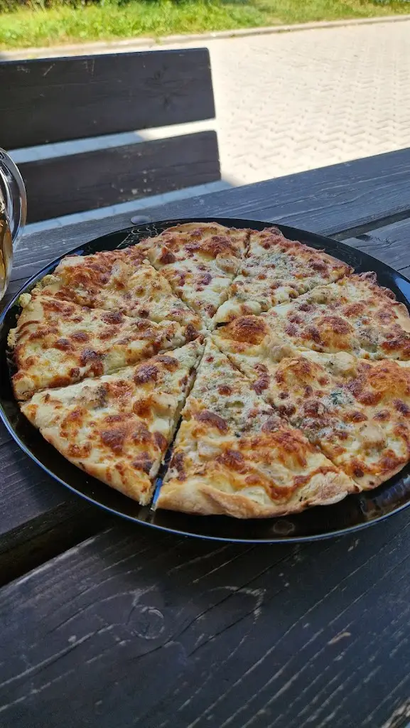 Klara Osvald_Restaurace Společenský Dům_Břidličná_review