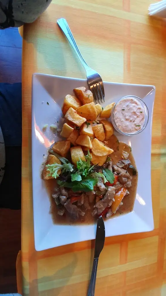 JP Dron_MOTOREST R 11_Brumovice_review