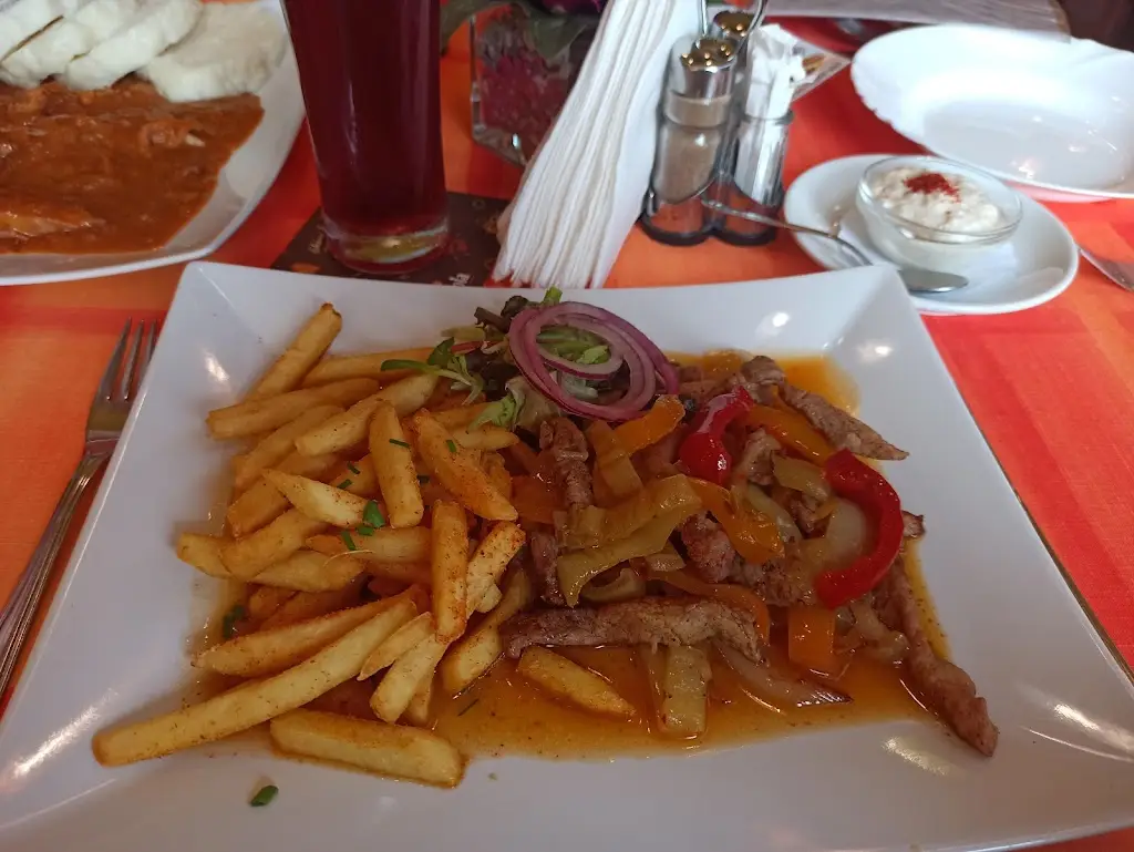 MOTOREST R 11_Brumovice_slider_image_2