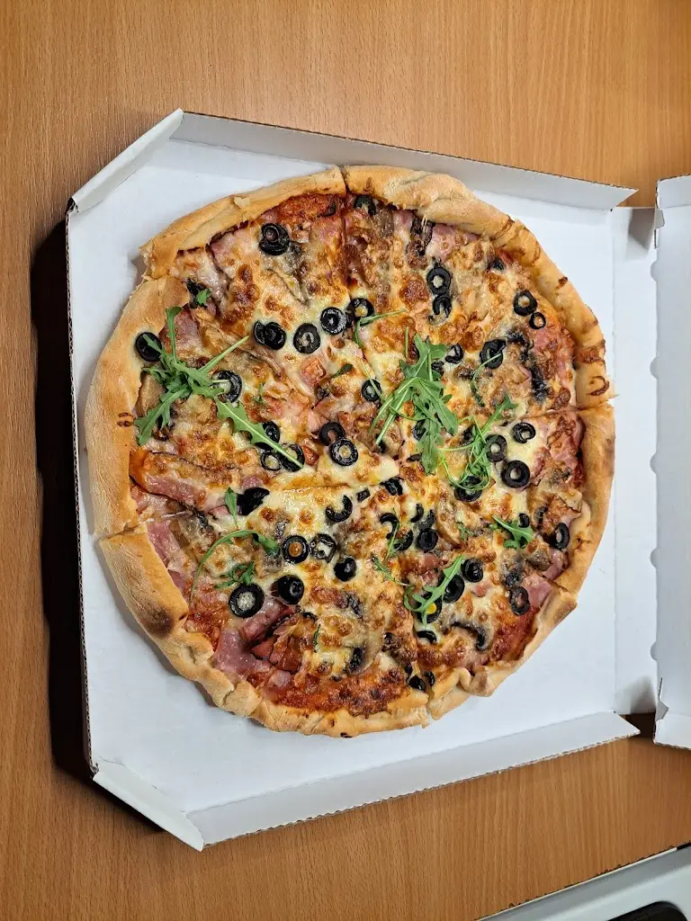 Hospoda u hřiště_Brumovice_slider_image_2