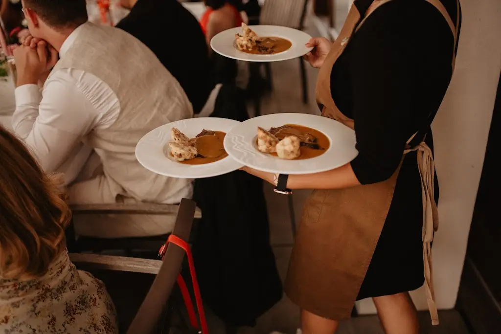 Alex R_Restaurace nemlyn restart_Bolatice_review