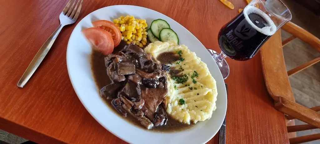 Pohostinství Pod Kostelem restaurant in Bolatice