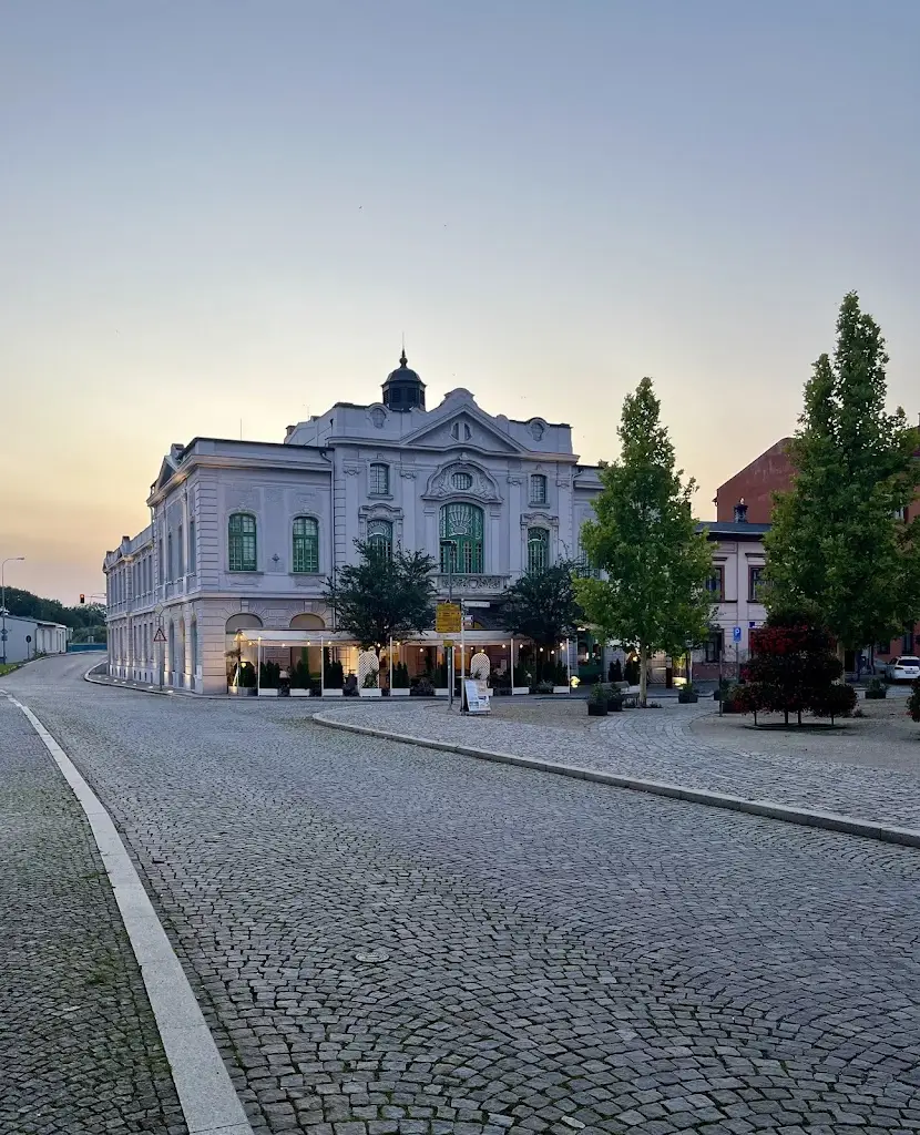 Inese Inale_Pod Zeleným dubem_Bohumín_recensione