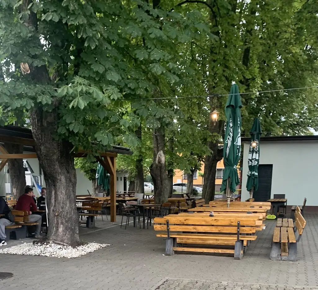 Andy Kuzma_Restaurace Kuželna_Bohumín_review