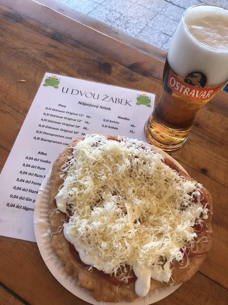 Hana Kachlirova_Občerstvení U Dvou žabek_Bohumín_review